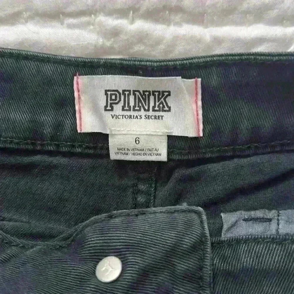 ✨Brand New PINK black shorts✨❤️ - Picture 3 of 10